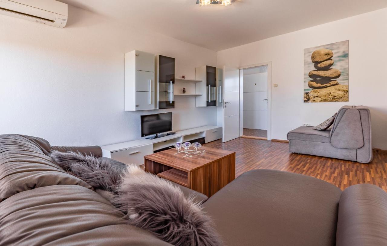 Rooms Giovanni Медулин Экстерьер фото